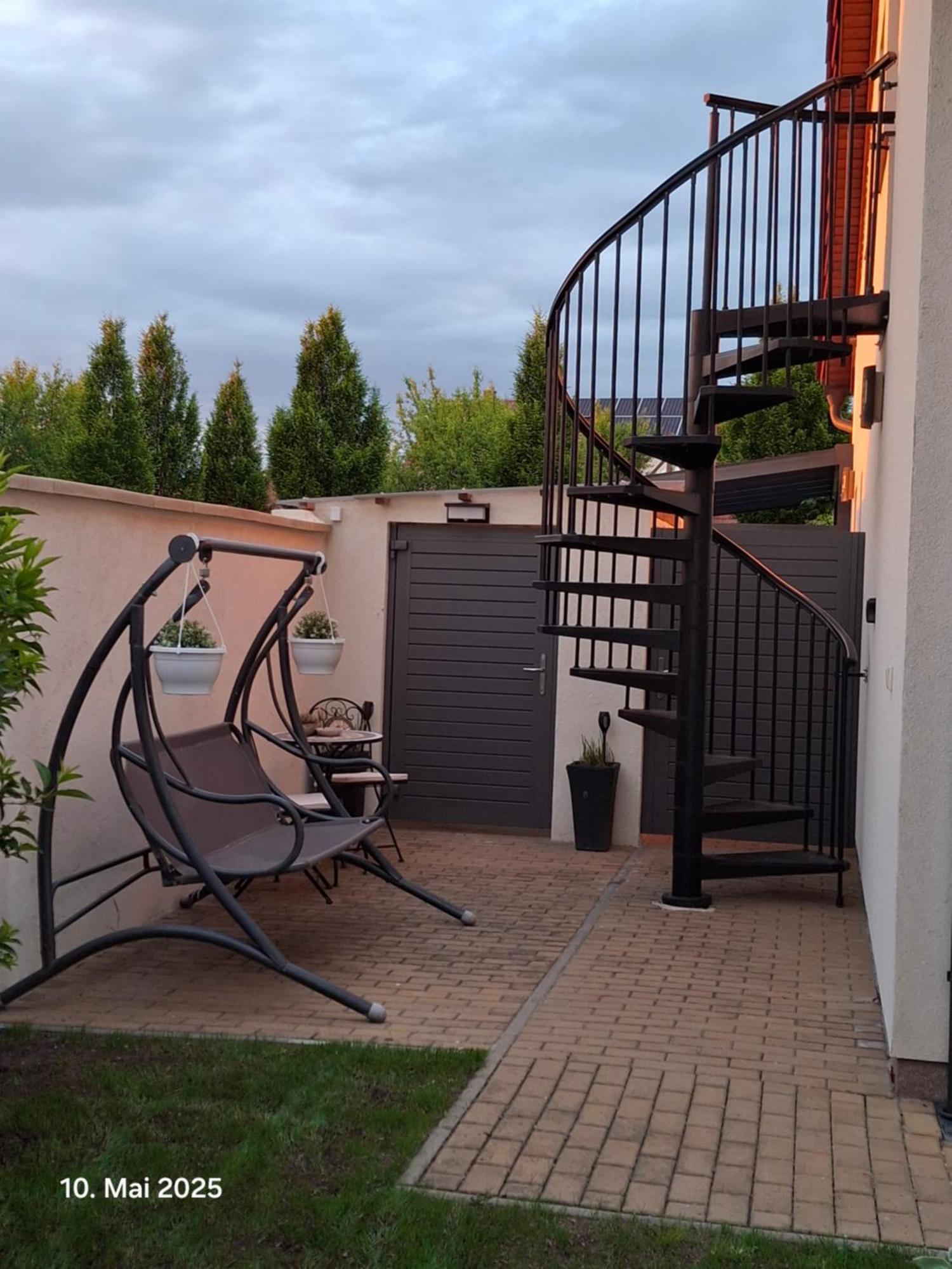 Apartman Mikulov Eksteriør bilde